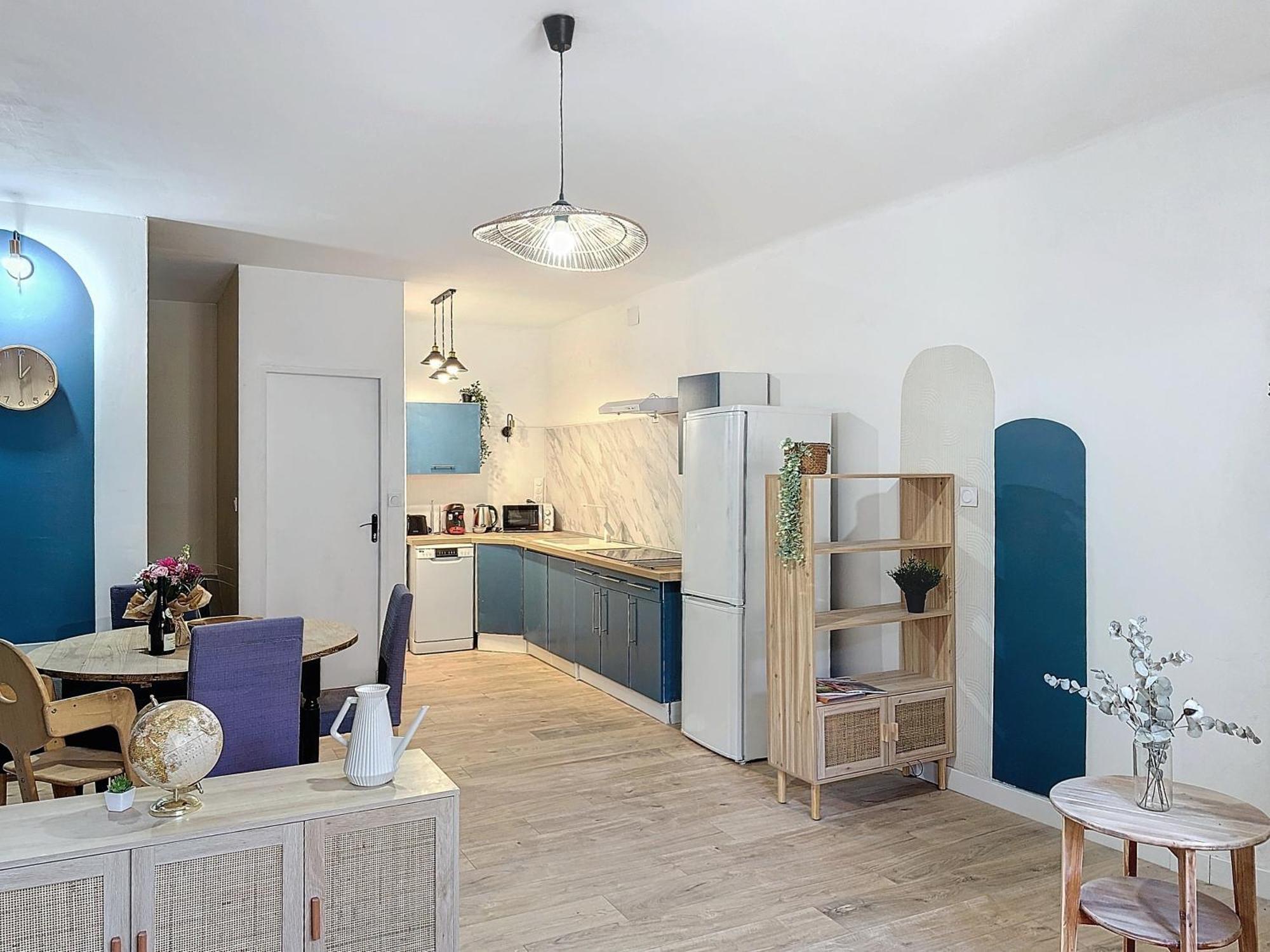 2 Chambres Evasion Ardechoise Villeneuve-de-Berg Exterior photo